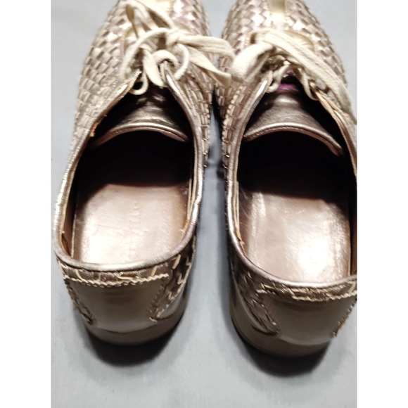 Cole Haan Women Air Leather Weave Casual Metallic Gold Sneaker Shoe 8.5 B Preppy - Picture 6 of 9